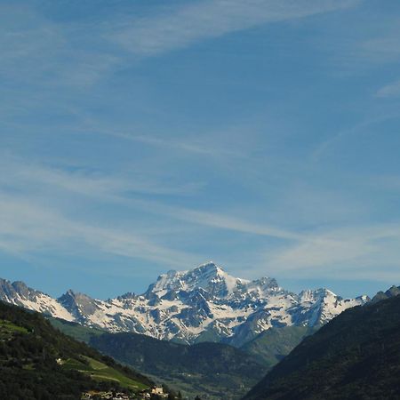 Ospitalita, Natura, Sport A Due Passi Da Aosta Exterior photo